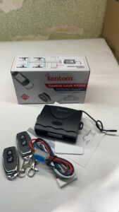 Блок центрального замка Fantom FT-225 з пультами