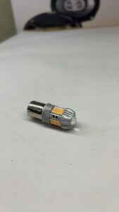 LED лампа 1156 P21W 150° поворот жовта 8W (0043)